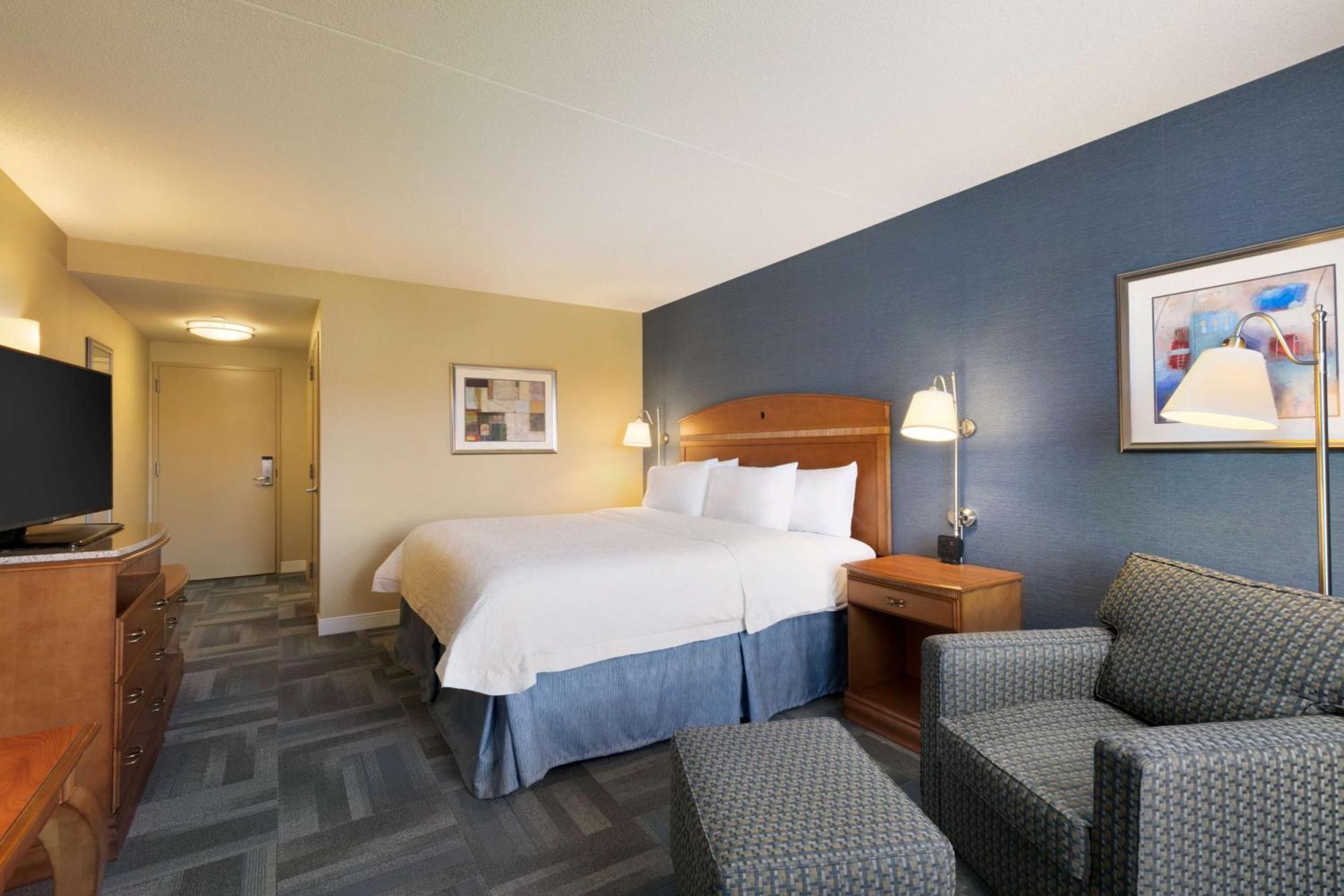 Hampton Inn New York - Laguardia Airport Dış mekan fotoğraf